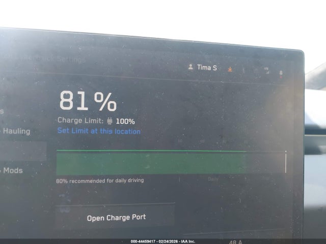 44459417 :رقم المزاد ، 7G2CEHEDXRA056643 vin ، 2024 Tesla Cybertruck All-wheel Drive مزاد بيع