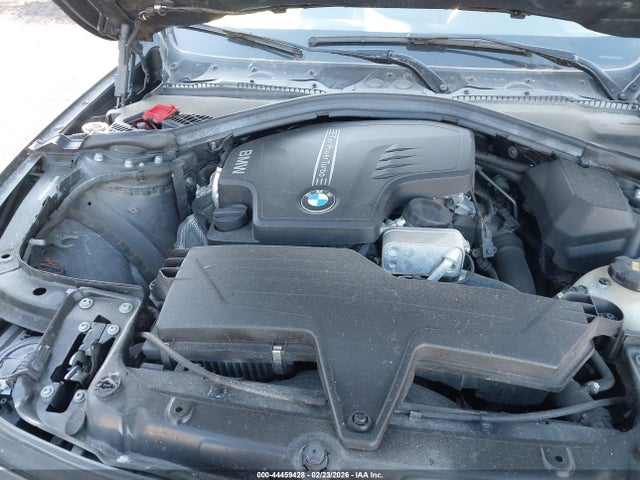 2015 Bmw 328i Xdrive მანქანა იყიდება აუქციონზე, vin: WBA3B3C54FF547288, აუქციონის ნომერი: 44459428