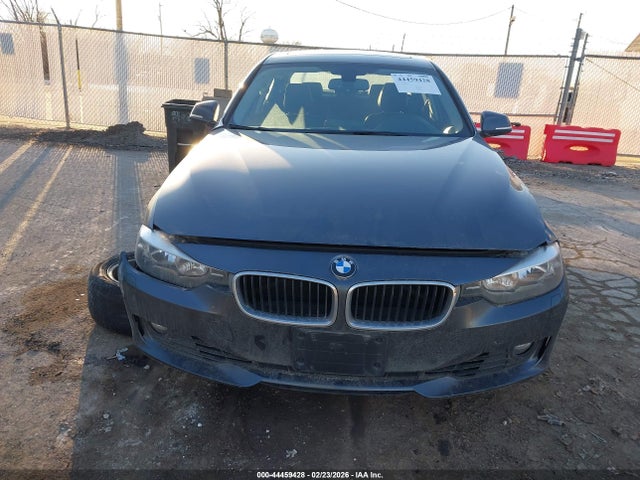 2015 Bmw 328i Xdrive მანქანა იყიდება აუქციონზე, vin: WBA3B3C54FF547288, აუქციონის ნომერი: 44459428