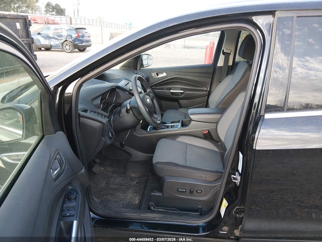1FMCU9GD7HUA77074 Ford ESCAPE SE