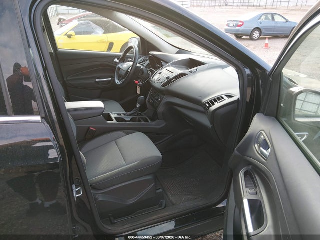1FMCU9GD7HUA77074 Ford ESCAPE SE