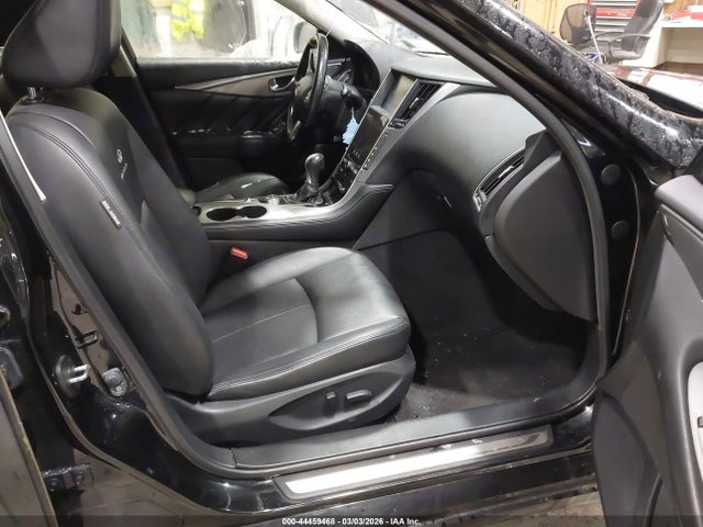 2014 Infiniti Q50 Premium მანქანა იყიდება აუქციონზე, vin: JN1BV7ARXEM689645, აუქციონის ნომერი: 44459468