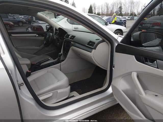 Volkswagen Passat 1.8t Wolfsburg Edition 2014 1VWAT7A3XEC052395 Image 5