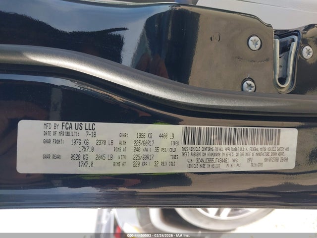 44459593 :رقم المزاد ، 3C4NJCBB5JT494461 vin ، 2018 Jeep Compass Sun And Wheel Fwd مزاد بيع