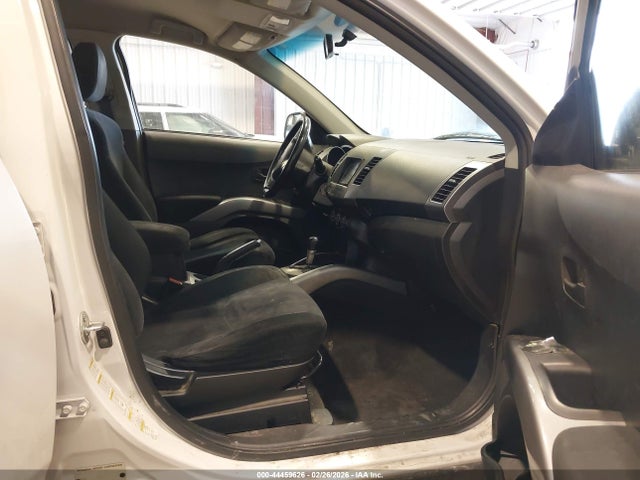 2007 MITSUBISHI OUTLANDER JA4MT31X67Z015334 Photo 4