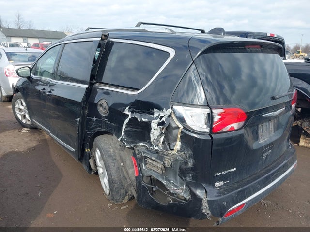 Aukcja sprzedaży 2017 Chrysler Pacifica Touring-l Plus, vin: 2C4RC1EG4HR533707, numer aukcji: 44459642