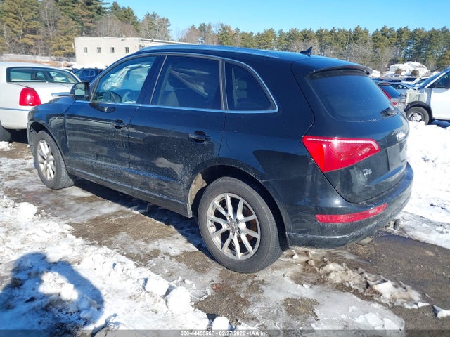 2011 AUDI Q5 WA1CFAFP5BA097550 Photo 2