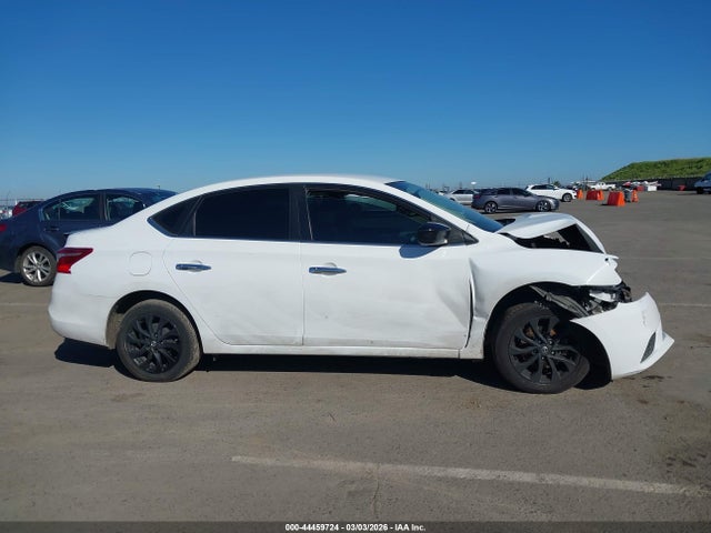 Nissan SENTRA S 2018 3N1AB7AP2JY252572 Image 13