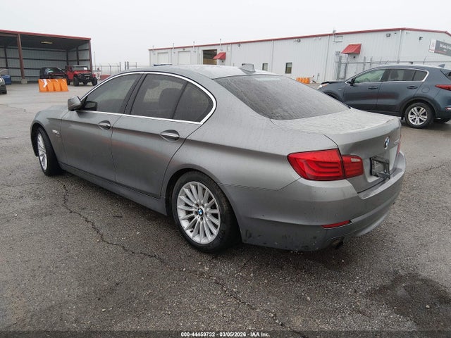 2012 BMW 535I WBAFU7C5XCDU65586 Photo 2