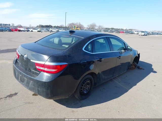 1G4PP5SK5G4108943 Buick Verano