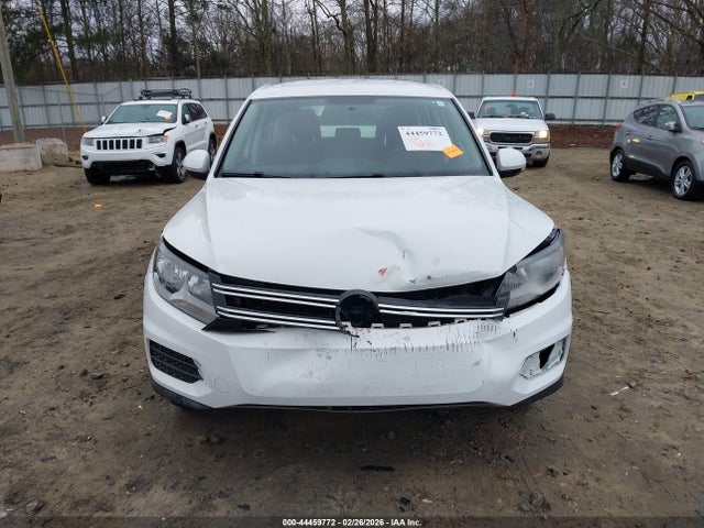 Продажа на аукционе авто 2017 Volkswagen Tiguan 2.0t/2.0t S, vin: WVGAV7AX6HK046602, номер лота: 44459772