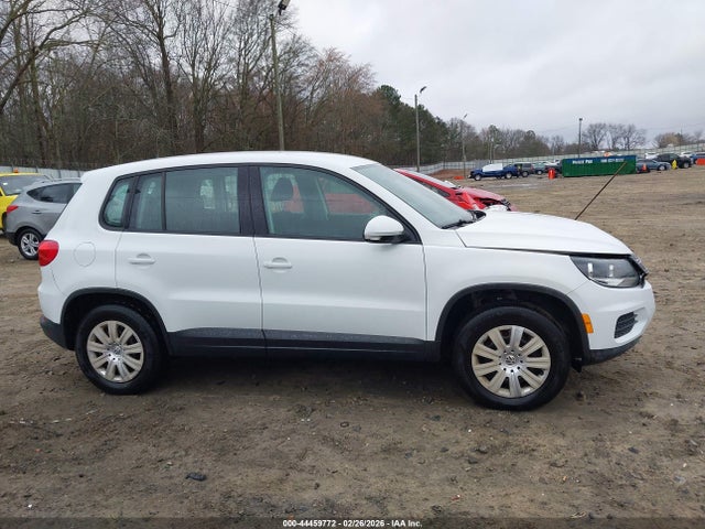 Продажа на аукционе авто 2017 Volkswagen Tiguan 2.0t/2.0t S, vin: WVGAV7AX6HK046602, номер лота: 44459772