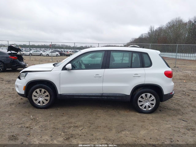 Продажа на аукционе авто 2017 Volkswagen Tiguan 2.0t/2.0t S, vin: WVGAV7AX6HK046602, номер лота: 44459772