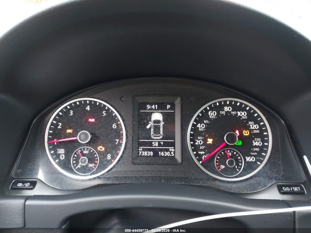 Продажа на аукционе авто 2017 Volkswagen Tiguan 2.0t/2.0t S, vin: WVGAV7AX6HK046602, номер лота: 44459772