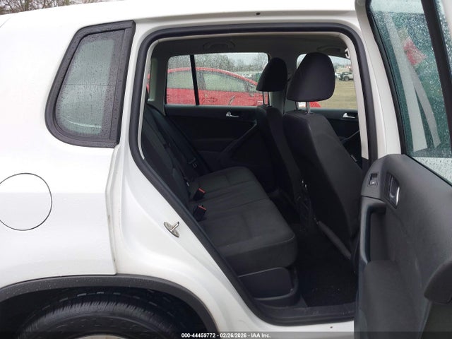 Продажа на аукционе авто 2017 Volkswagen Tiguan 2.0t/2.0t S, vin: WVGAV7AX6HK046602, номер лота: 44459772