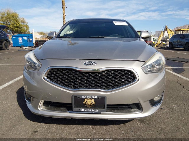 KNALN4D70E5137556 KIA Cadenza Premium
