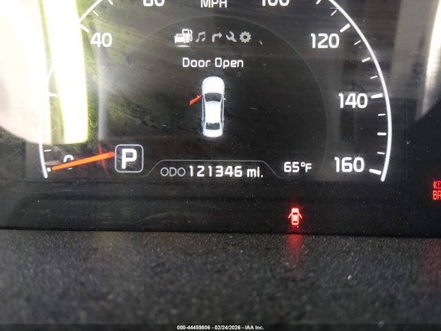 KNALN4D70E5137556 KIA Cadenza Premium
