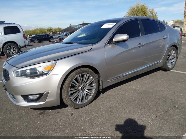 KNALN4D70E5137556 KIA Cadenza Premium