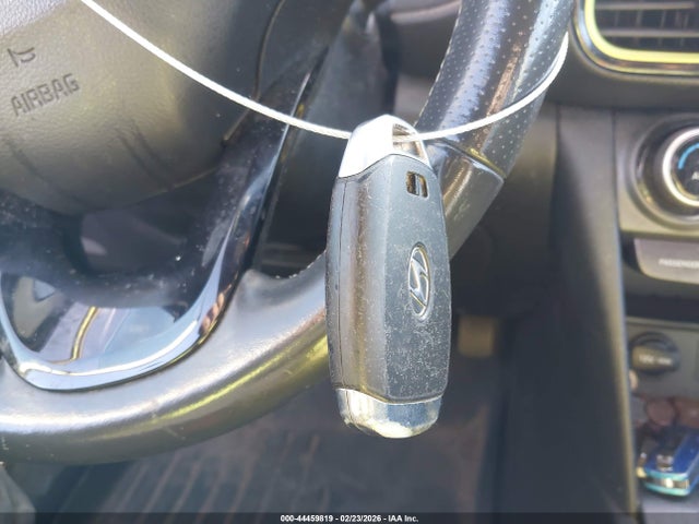 KM8K33A53JU099530 Hyundai Kona Limited