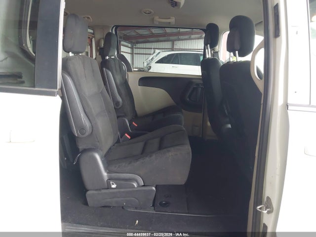 2C4RDGCG2FR658902 Dodge Grand Caravan Sxt