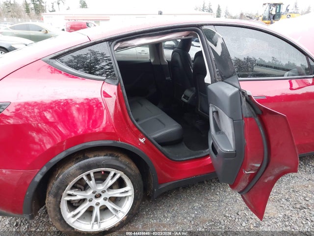 44459848 :رقم المزاد ، 7SAYGDEE2RF062365 vin ، 2024 Tesla Model Y Long Range Dual Motor All-wheel Drive مزاد بيع