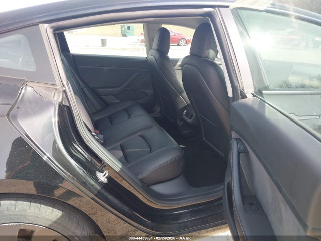 44459881 :رقم المزاد ، 5YJ3E1EC7MF030188 vin ، 2021 Tesla Model 3 Performance Dual Motor All-wheel Drive مزاد بيع