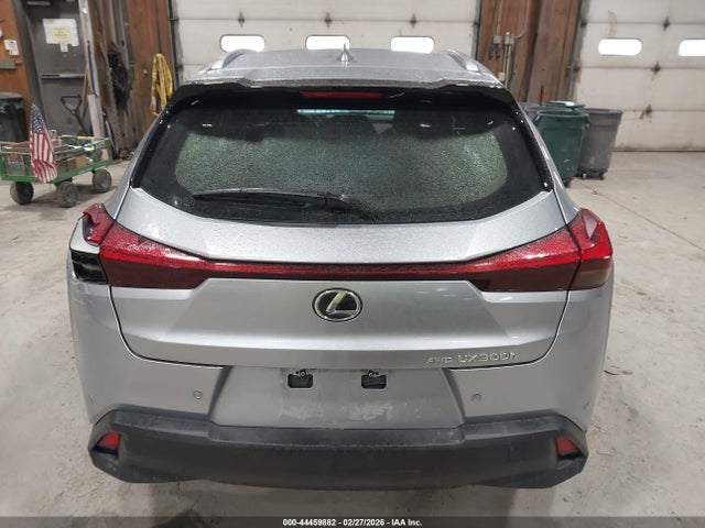 44459882 :رقم المزاد ، JTHUCJDH0S2000729 vin ، 2025 Lexus Ux 300h Premium مزاد بيع