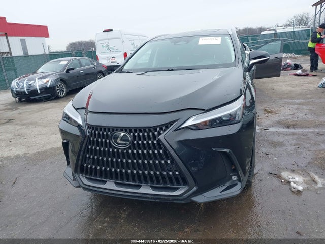 2025 Lexus Nx 350 Premium მანქანა იყიდება აუქციონზე, vin: 2T2GGCEZ7SC075592, აუქციონის ნომერი: 44459916