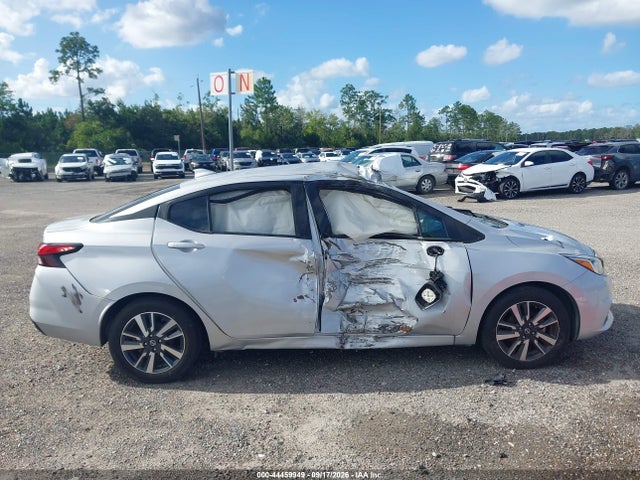2021 Nissan Versa Sv Xtronic Cvt მანქანა იყიდება აუქციონზე, vin: 3N1CN8EV9ML826794, აუქციონის ნომერი: 44459949