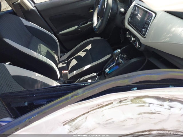 2021 Nissan Versa Sv Xtronic Cvt მანქანა იყიდება აუქციონზე, vin: 3N1CN8EV9ML826794, აუქციონის ნომერი: 44459949