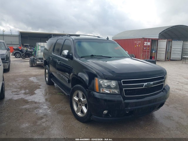 1GNSKJE73ER104927 Chevrolet Suburban 1500 Lt