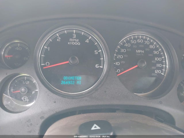 1GNSKJE73ER104927 Chevrolet Suburban 1500 Lt