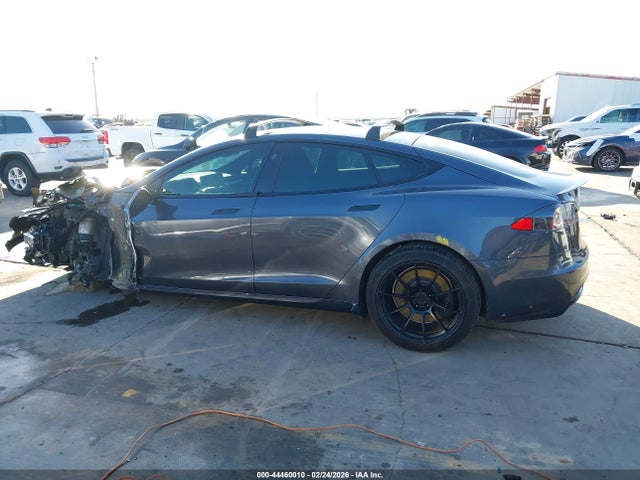 44460010 :رقم المزاد ، 5YJSA1E65MF440859 vin ، 2021 Tesla Model S Plaid Tri Motor All-wheel Drive مزاد بيع
