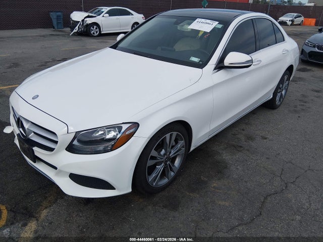 55SWF4JB0HU220637 Mercedes-Benz C 300