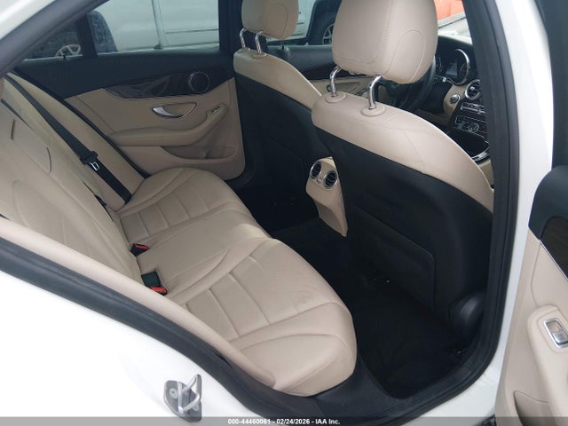 55SWF4JB0HU220637 Mercedes-Benz C 300