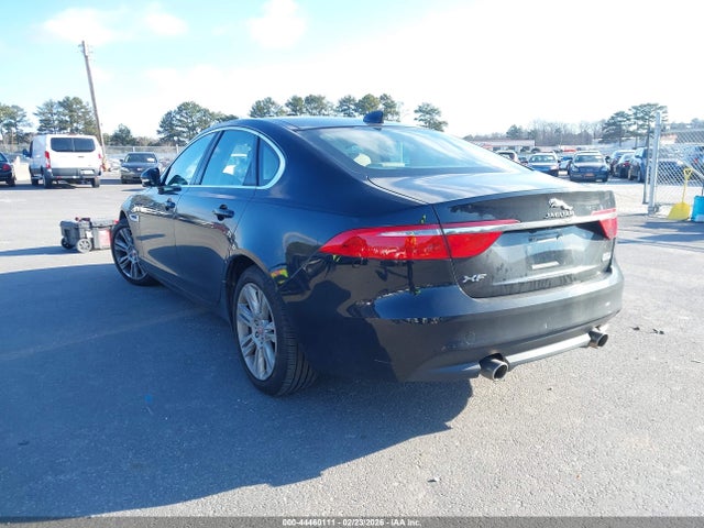2017 JAGUAR XF SAJBJ4BV8HCY37161 Photo 2