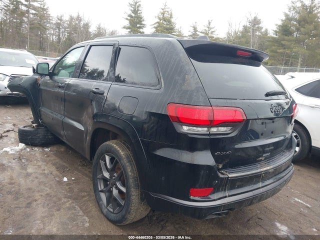 2019 JEEP GRAND CHEROKEE 1C4RJFBG4KC678270 Photo 2