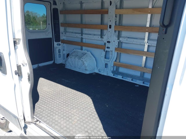 Продаж на аукціоні авто 2023 Ram Promaster 2500 Low Roof 136 Wb, vin: 3C6LRVVG3PE590337, номер лоту: 44460216