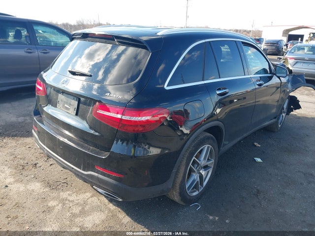 2017 Mercedes-benz Glc 300 4matic მანქანა იყიდება აუქციონზე, vin: WDC0G4KB7HV006775, აუქციონის ნომერი: 44460218