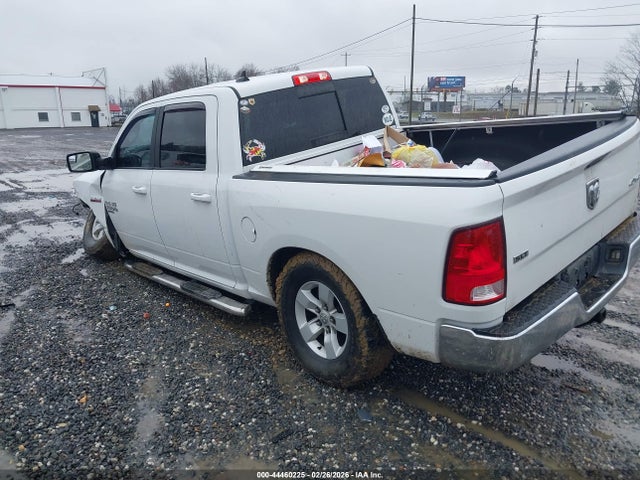 1C6RR7LT6KS633922 RAM 1500 Classic Slt 4x4 5&#039;7 Box