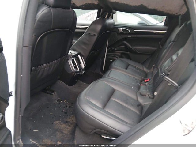 2016 PORSCHE CAYENNE WP1AA2A22GKA14931 Photo 7