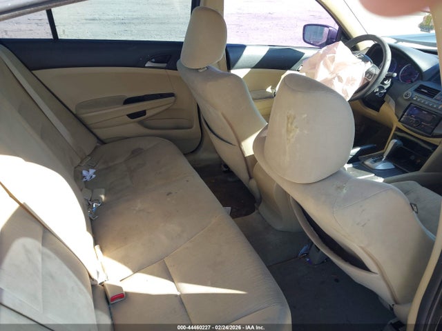 44460227 :رقم المزاد ، 1HGCP2F46CA115717 vin ، 2012 Honda Accord 2.4 Lx-p مزاد بيع