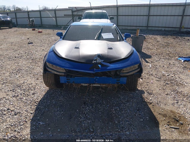 2017 Chevrolet Camaro 2lt მანქანა იყიდება აუქციონზე, vin: 1G1FD1RS5H0145824, აუქციონის ნომერი: 44460233
