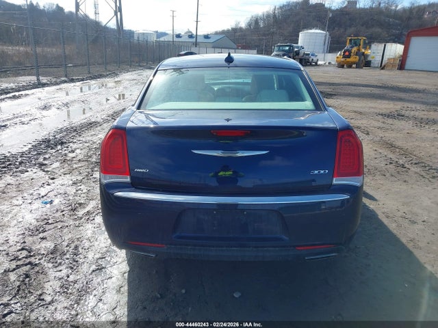 Продаж на аукціоні авто 2016 Chrysler 300 Limited, vin: 2C3CCARG2GH161972, номер лоту: 44460243