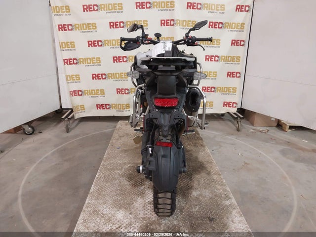 2023 TRIUMPH MOTORCYCLE TIGER SMTP23V47PTBB1465 Photo 5