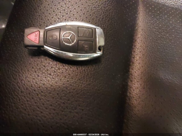 2015 Mercedes-benz Glk 350 4matic მანქანა იყიდება აუქციონზე, vin: WDCGG8JB4FG366465, აუქციონის ნომერი: 44460337