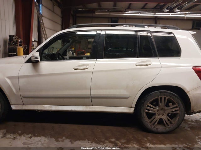 2015 Mercedes-benz Glk 350 4matic მანქანა იყიდება აუქციონზე, vin: WDCGG8JB4FG366465, აუქციონის ნომერი: 44460337