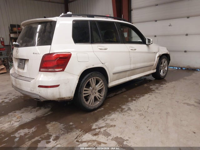 2015 Mercedes-benz Glk 350 4matic მანქანა იყიდება აუქციონზე, vin: WDCGG8JB4FG366465, აუქციონის ნომერი: 44460337