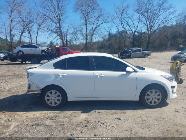 3KPA24AD7NE443929 KIA RIO S