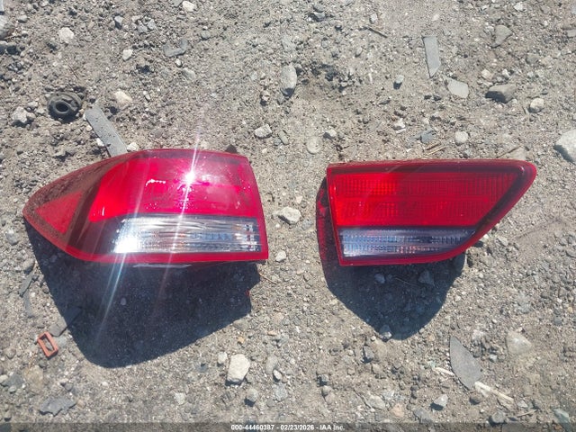 3KPA24AD7NE443929 KIA RIO S